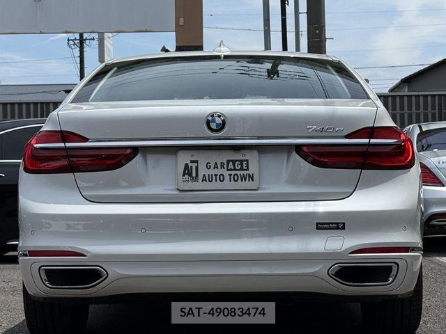 Bmw 7 SERIES 2017-02 7902329-4