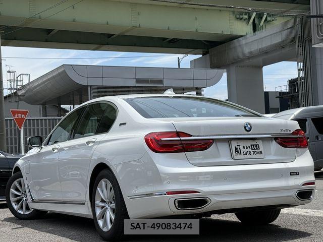 Bmw 7 SERIES 2017-02 7902329-5