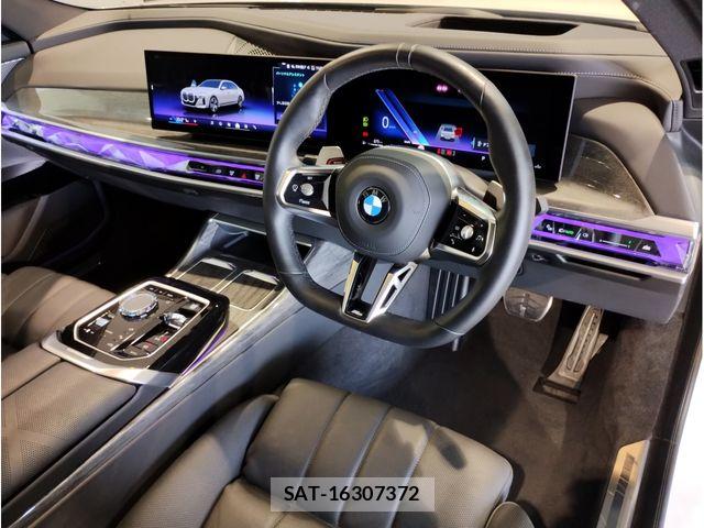 Bmw 7 SERIES 2025-01 8158058-14