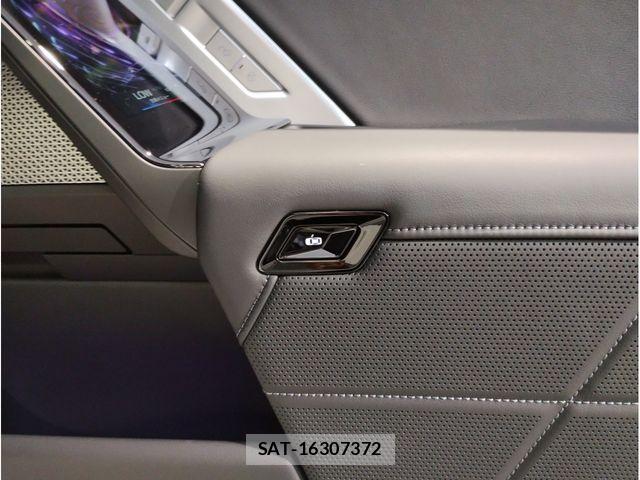 Bmw 7 SERIES 2025-01 8158058-26