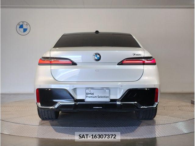 Bmw 7 SERIES 2025-01 8158058-4