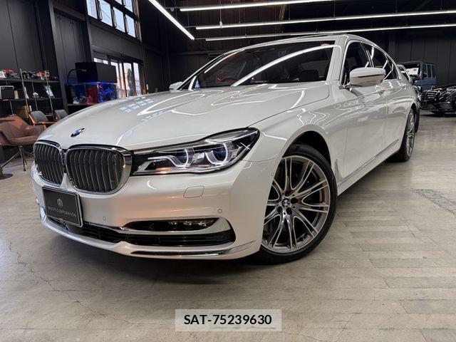 Bmw 7 SERIES 2017-08 8206591-0