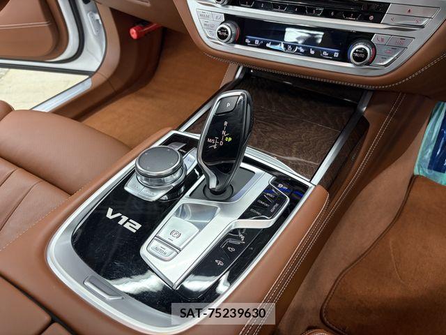 Bmw 7 SERIES 2017-08 8206591-15