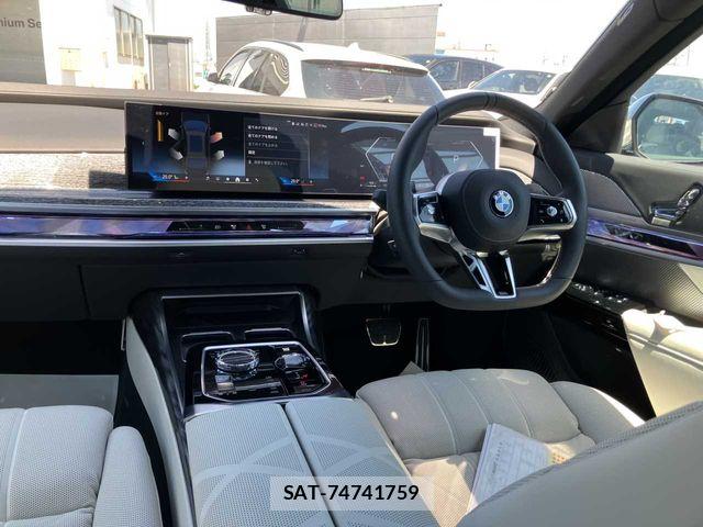 Bmw 7 SERIES 2025-09 8353978-1