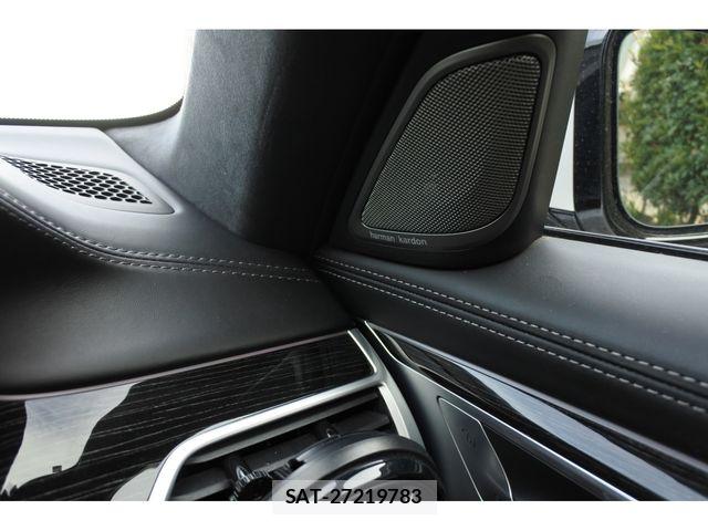 Bmw 7 SERIES 2017-08 8364943-14