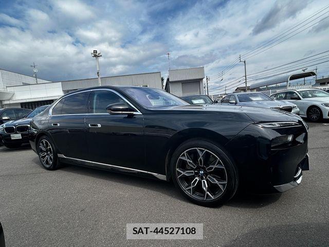 Bmw 7 SERIES 2023-03 8658212-4