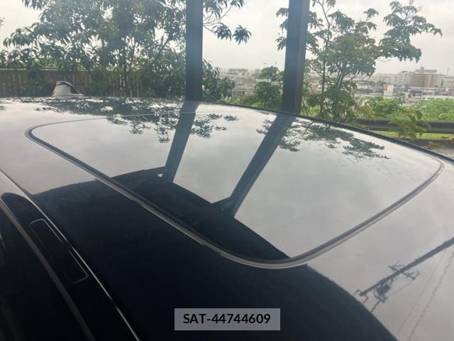 Bmw 7 SERIES 2011-09 8740891-17