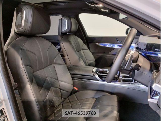 Bmw 7 SERIES 2024-04 8795388-13