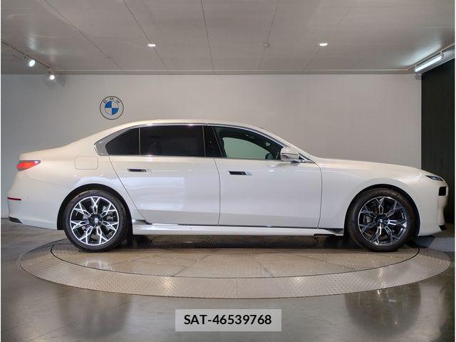 Bmw 7 SERIES 2024-04 8795388-7