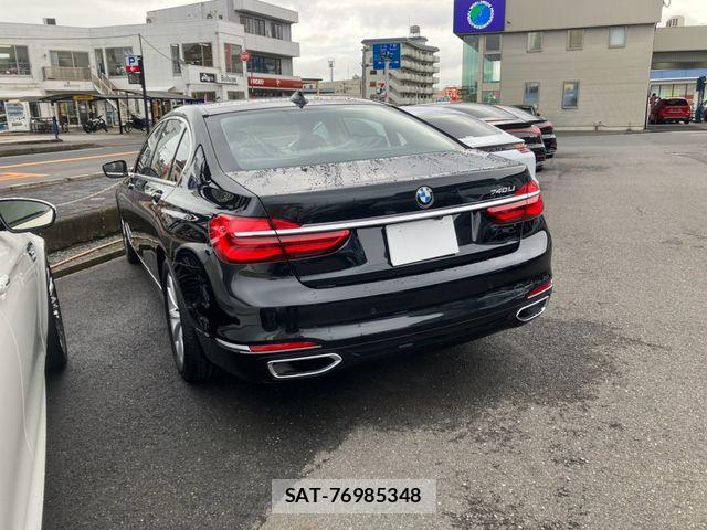 Bmw 7 SERIES 2017-08 8828040-2