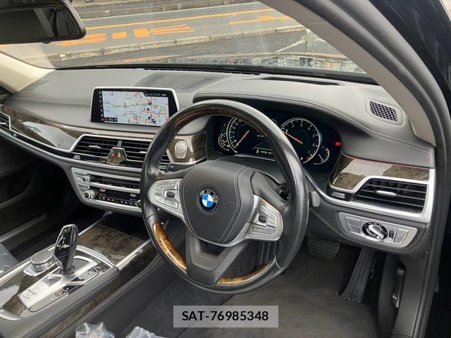 Bmw 7 SERIES 2017-08 8828040-6