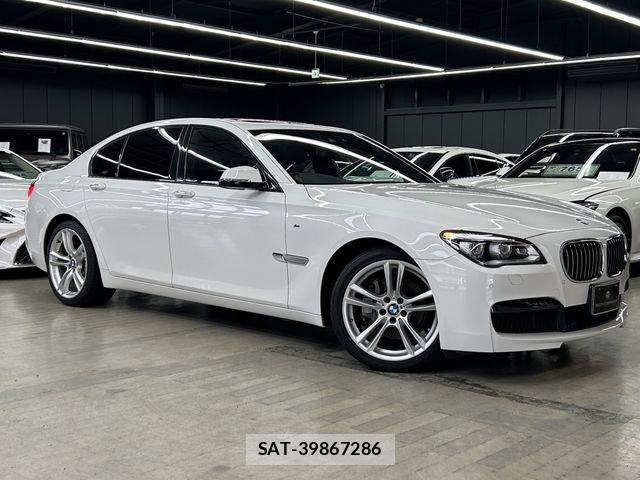 Bmw 7 SERIES 2015-07 8878872-10
