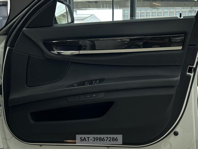 Bmw 7 SERIES 2015-07 8878872-20