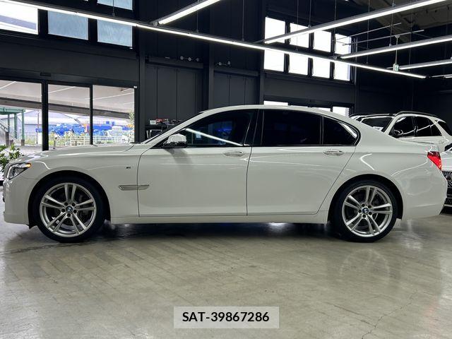 Bmw 7 SERIES 2015-07 8878872-3