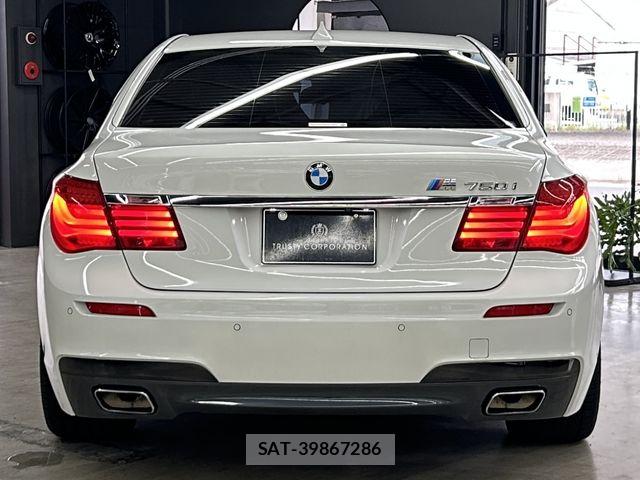 Bmw 7 SERIES 2015-07 8878872-6