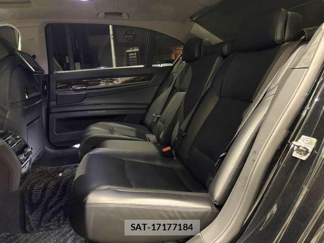 Bmw 7 SERIES 2012-12 8878871-13