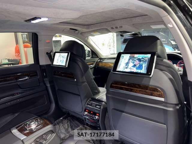 Bmw 7 SERIES 2012-12 8878871-14