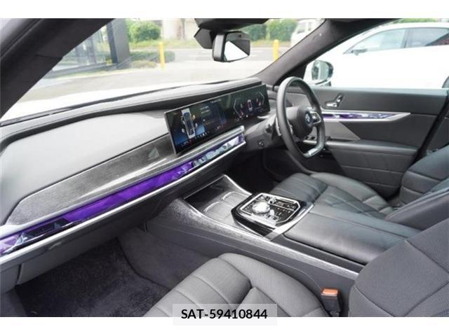Bmw 7 SERIES 2023-07 8878870-26