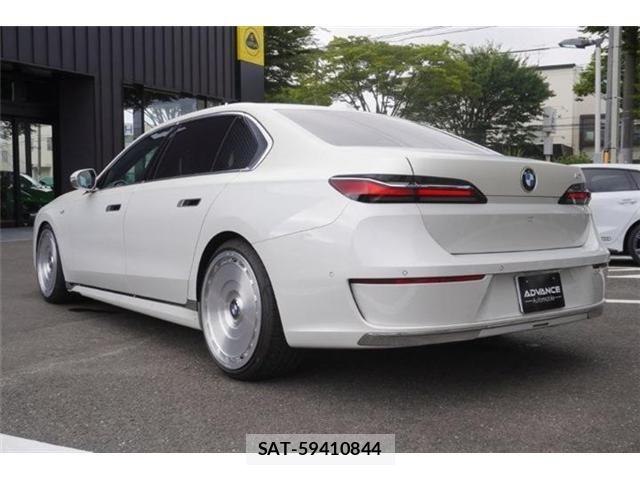 Bmw 7 SERIES 2023-07 8878870-2