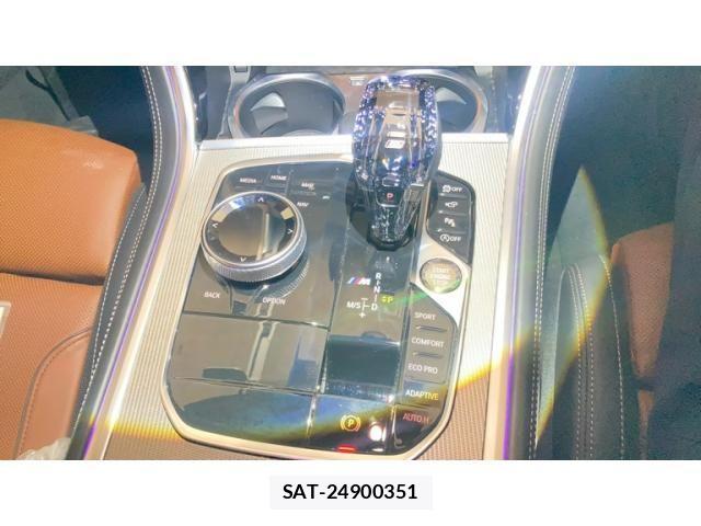 Bmw 8 SERIES 2019-08 3355824-23