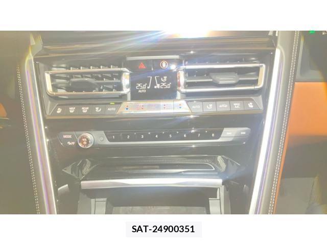 Bmw 8 SERIES 2019-08 3355824-24