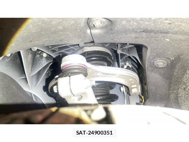 Bmw 8 SERIES 2019-08 3355824-8