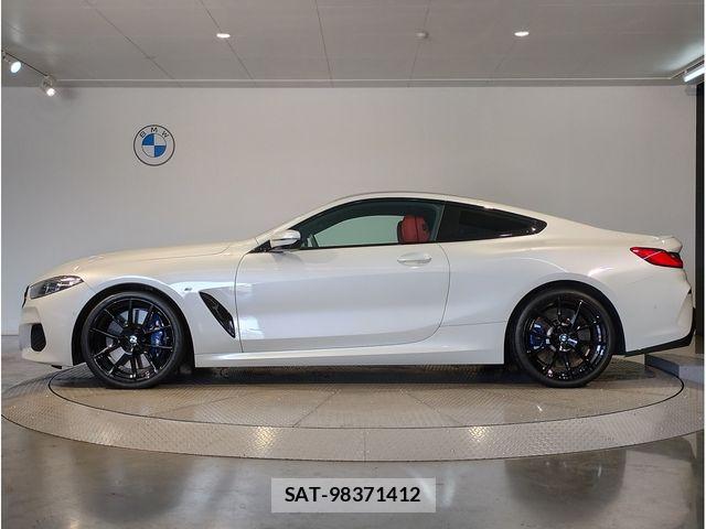 Bmw 8 SERIES 2021-06 6902688-1