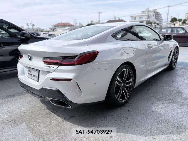 Bmw 8 SERIES 2021-04 6902693-6