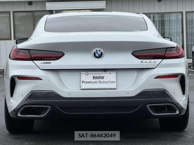 Bmw 8 SERIES 2020-08 8098268-4