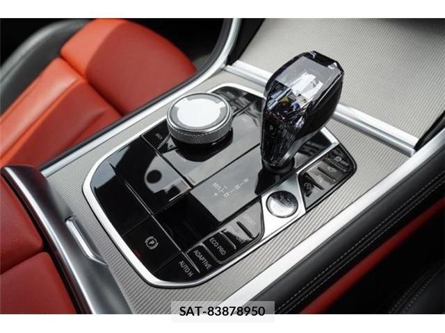 Bmw 8 SERIES 2019-08 8335075-17