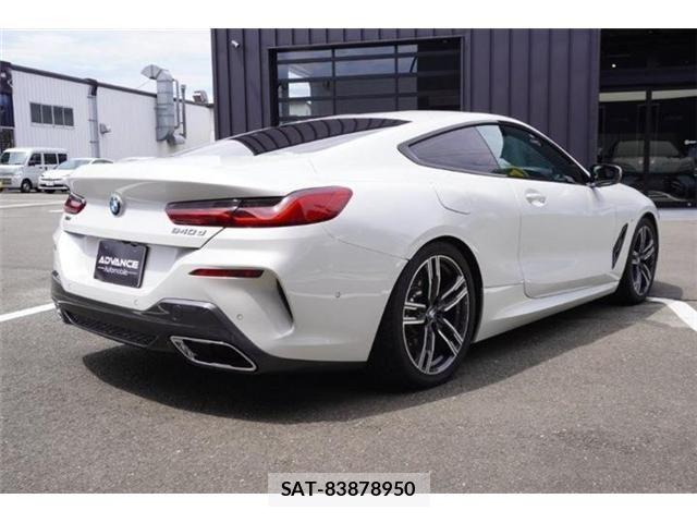 Bmw 8 SERIES 2019-08 8335075-24