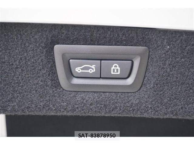 Bmw 8 SERIES 2019-08 8335075-28