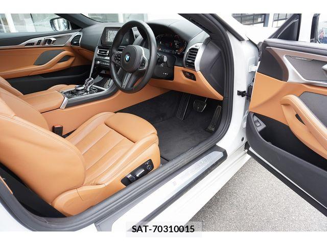 Bmw 8 SERIES 2019-07 7902331-12