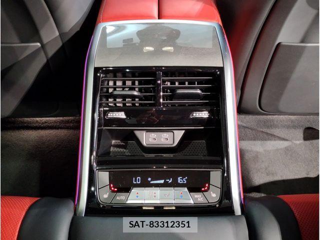 Bmw 8 SERIES 2024-07 2726668-16