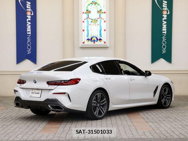 Bmw 8 SERIES 2021-07 6271215-2