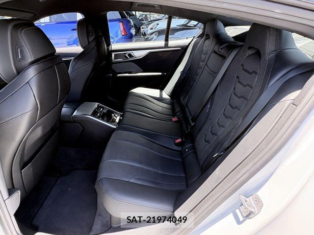 Bmw 8 SERIES 2021-04 6902692-10