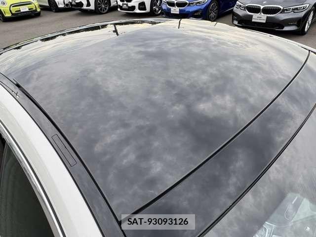Bmw 8 SERIES 2023-04 7215353-11