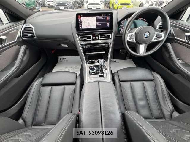 Bmw 8 SERIES 2023-04 7215353-1