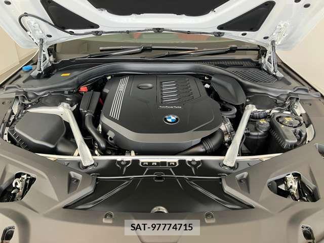 Bmw 8 SERIES 2021-04 7215346-14