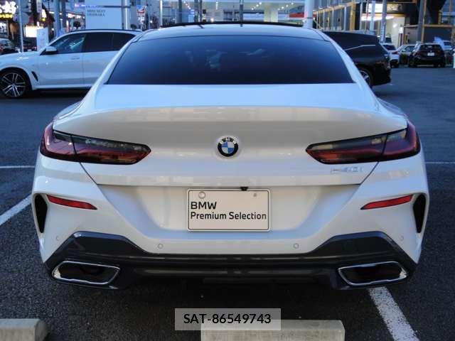 Bmw 8 SERIES 2025-09 7215349-3