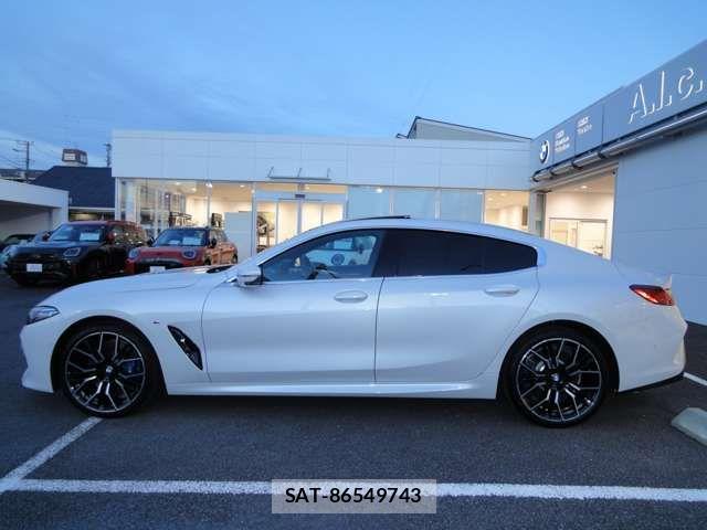 Bmw 8 SERIES 2025-09 7215349-4