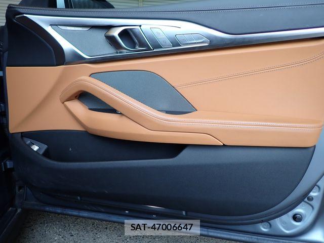 Bmw 8 SERIES 2021-09 7357003-19