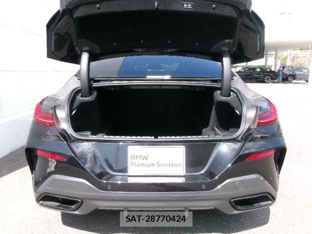 Bmw 8 SERIES 2023-03 7378954-23