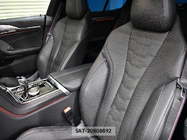 Bmw 8 SERIES 2019-12 7453202-20
