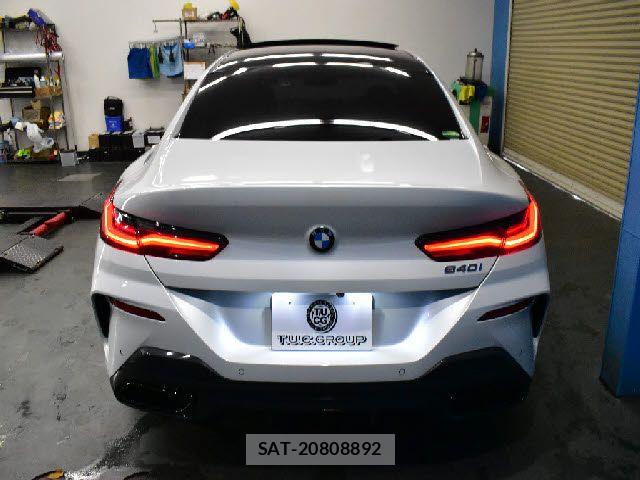 Bmw 8 SERIES 2019-12 7453202-25