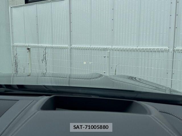 Bmw 8 SERIES 2023-04 7721427-7