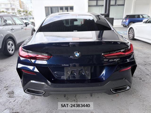 Bmw 8 SERIES 2021-08 8523766-4