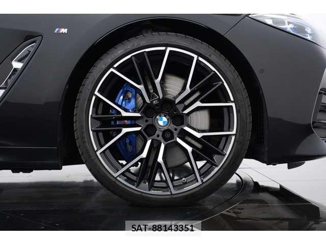 Bmw 8 SERIES 2023-03 8740892-9