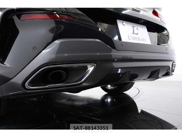 Bmw 8 SERIES 2023-03 8740892-17