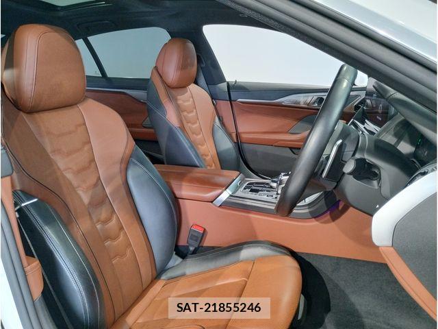 Bmw 8 SERIES 2023-04 8795390-29